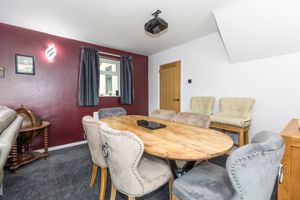 Family Room- click for photo gallery
